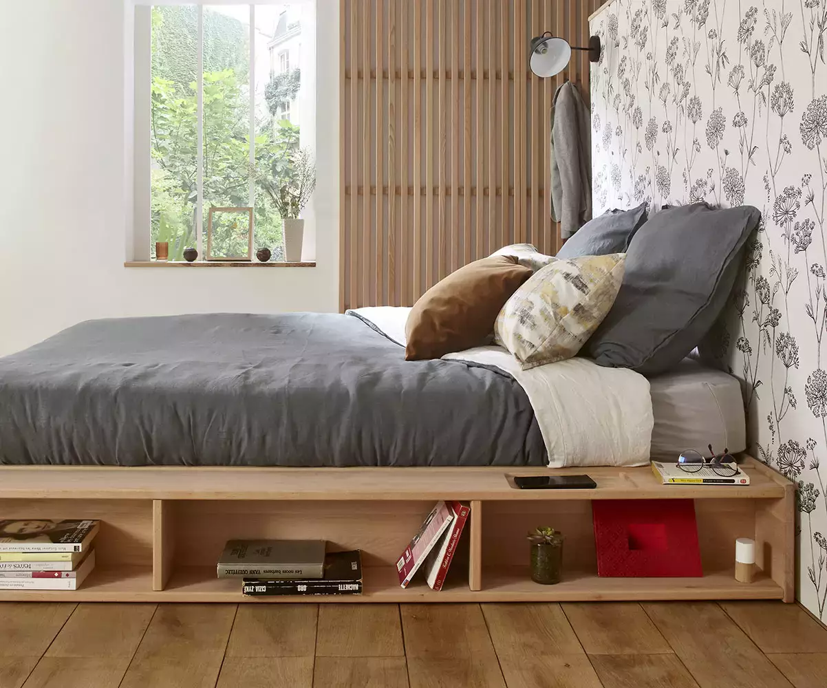 Côté du lit Galion avec ses 3 rangements