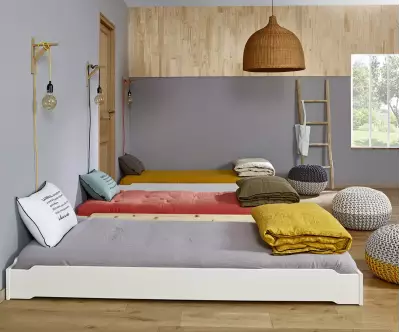 Lit empilable Vaka blanc avec matelas