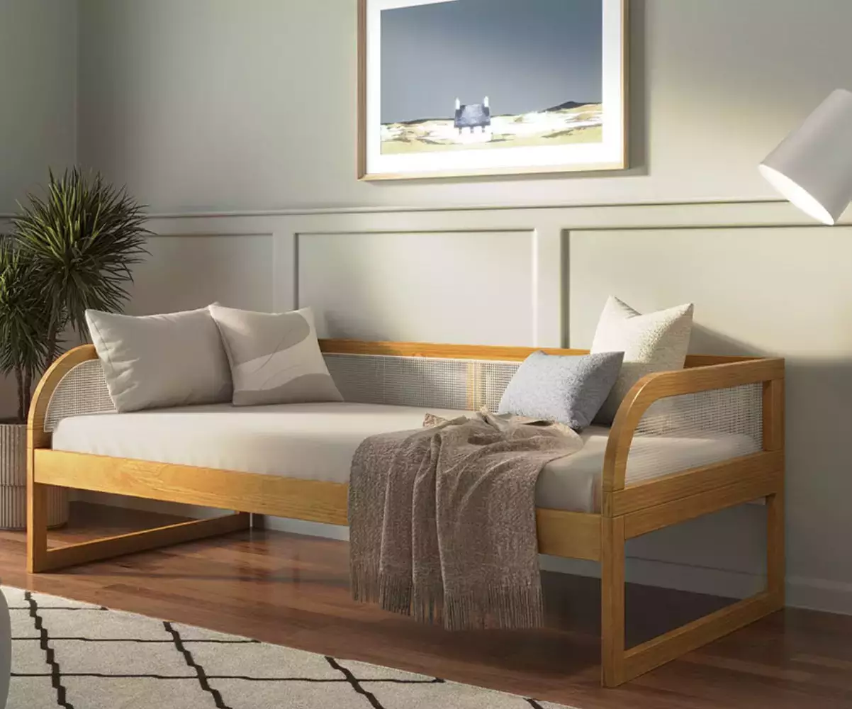Lit banquette Makau en bois massif Lit banquette Makau en bois massif