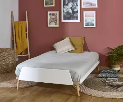 Lit Algol blanc adulte avec pied avec matelas