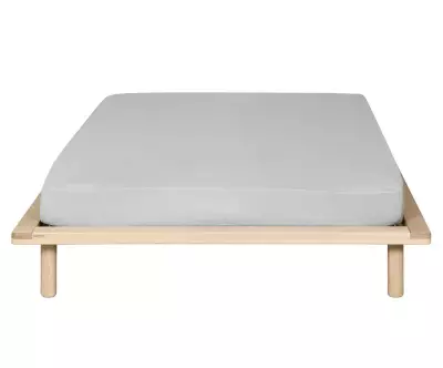 Lit Savo avec matelas peut supporter un poids maximal de 100 kg par personne