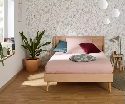 Lit Riddel en bois massif avec matelas mousse