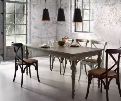 chaise bistrot en bois coloris noir wood