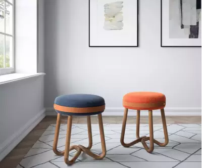 Tabouret Loop design aux détails sophistiqués