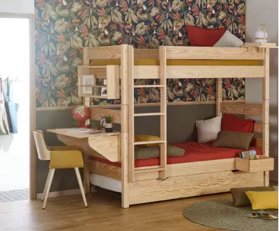 Etagère accrochée à lit superposé