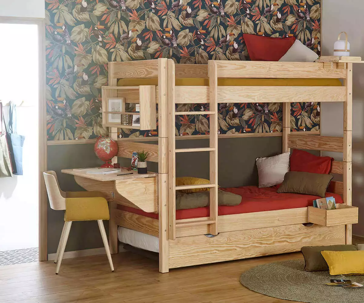 Etagère accrochée à lit superposé Etagère accrochée à lit superposé