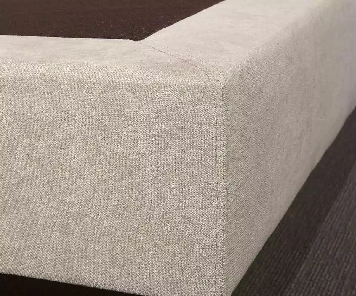 Détail du tissu du sommier écru Détail du tissu du sommier écru