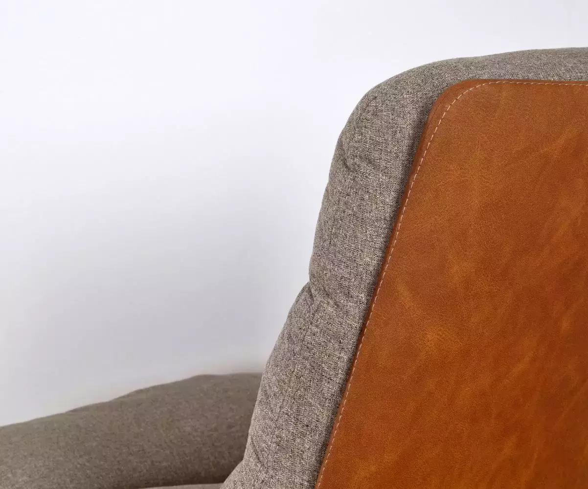 Zoom chaise Akira marron et gris Zoom chaise Akira marron et gris