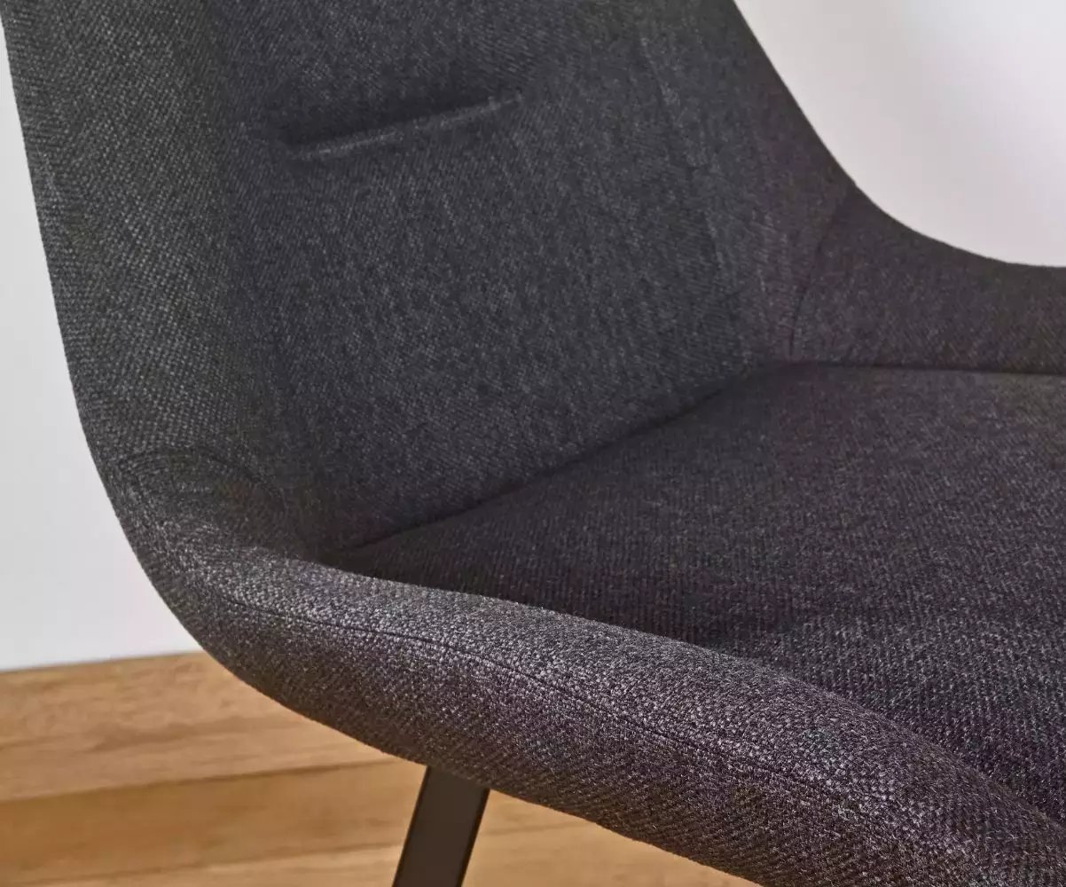 Assise chaise Yugi Assise chaise Yugi