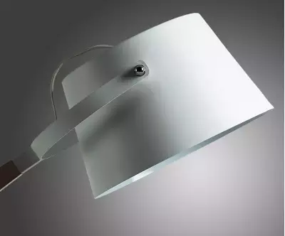 Lampadaire en métal blanc