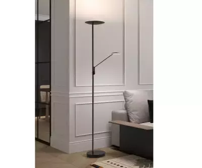 Lampadaire Fukave coloris noir apporte une touche de modernité