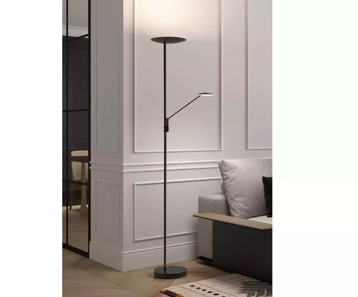 Lampadaire Fukave coloris noir apporte une touche de modernité Lampadaire Fukave coloris noir apporte une touche de modernité