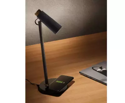Lampe à poser Kao coloris noir et doré est moderne et élégante