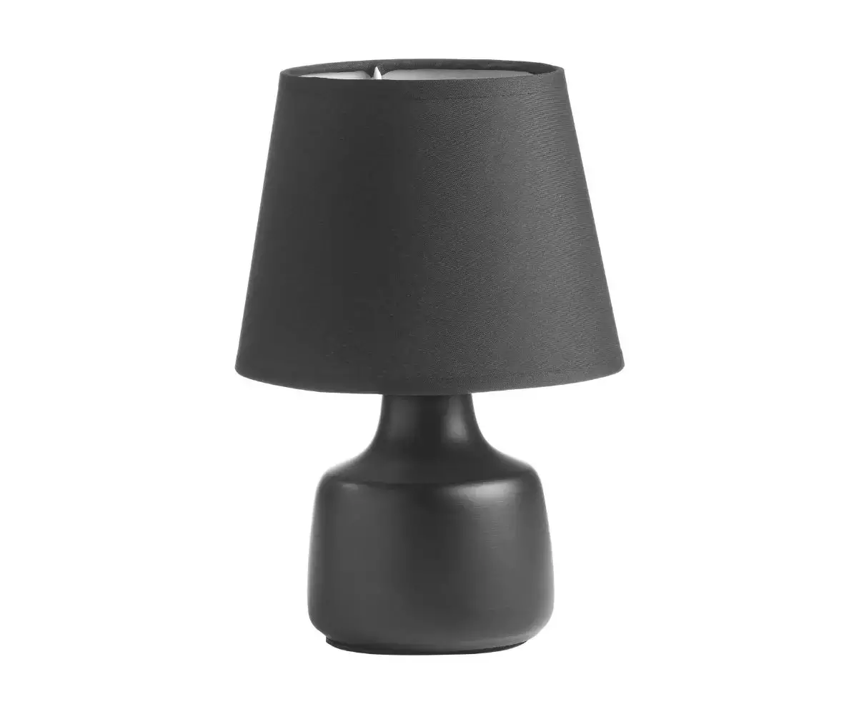 Lampe à Poser Kapa coloris noir compléte la décoration de votre pièce Lampe à Poser Kapa coloris noir compléte la décoration de votre pièce