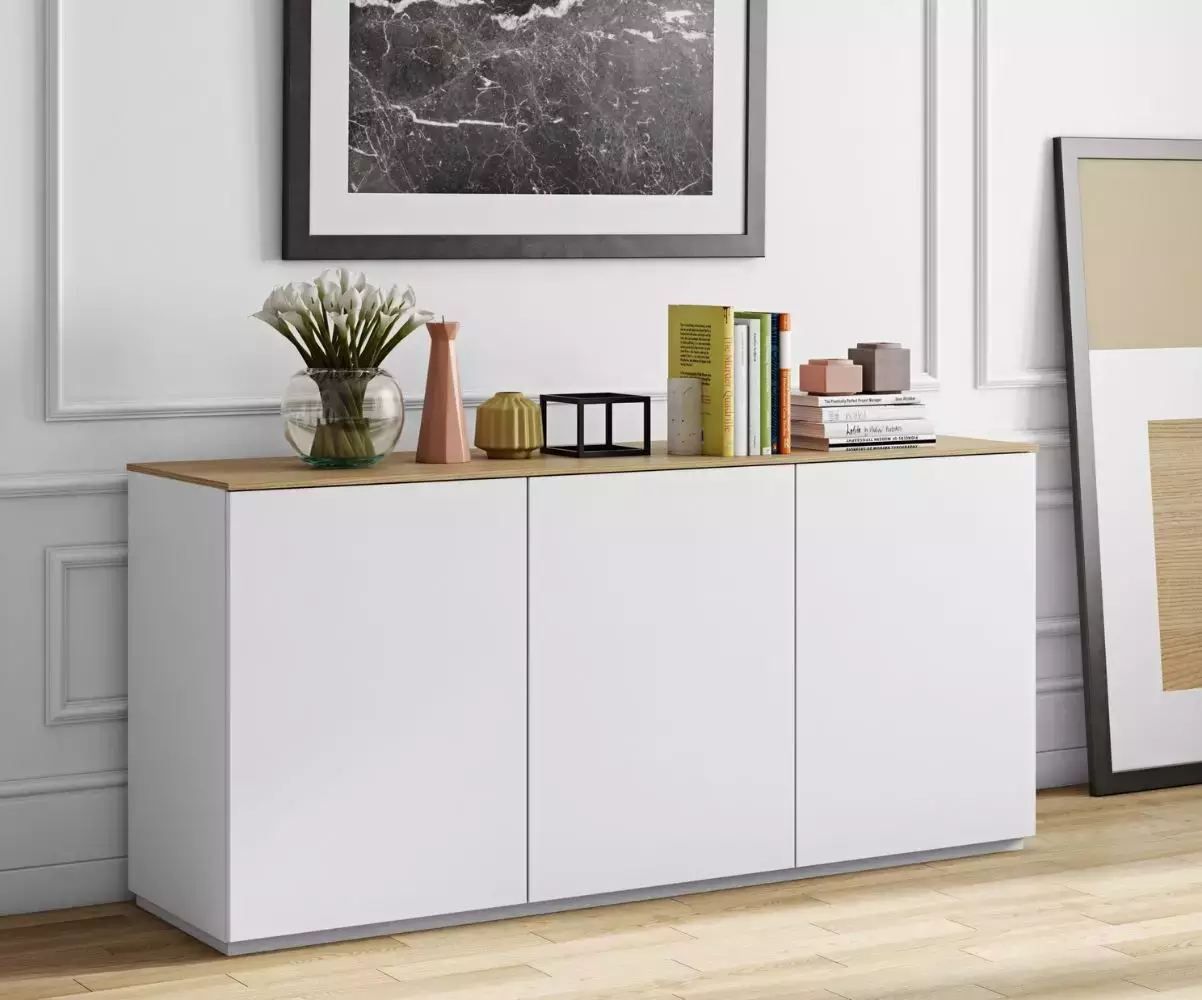 Buffet Combray a un style moderne minimaliste Buffet Combray a un style moderne minimaliste