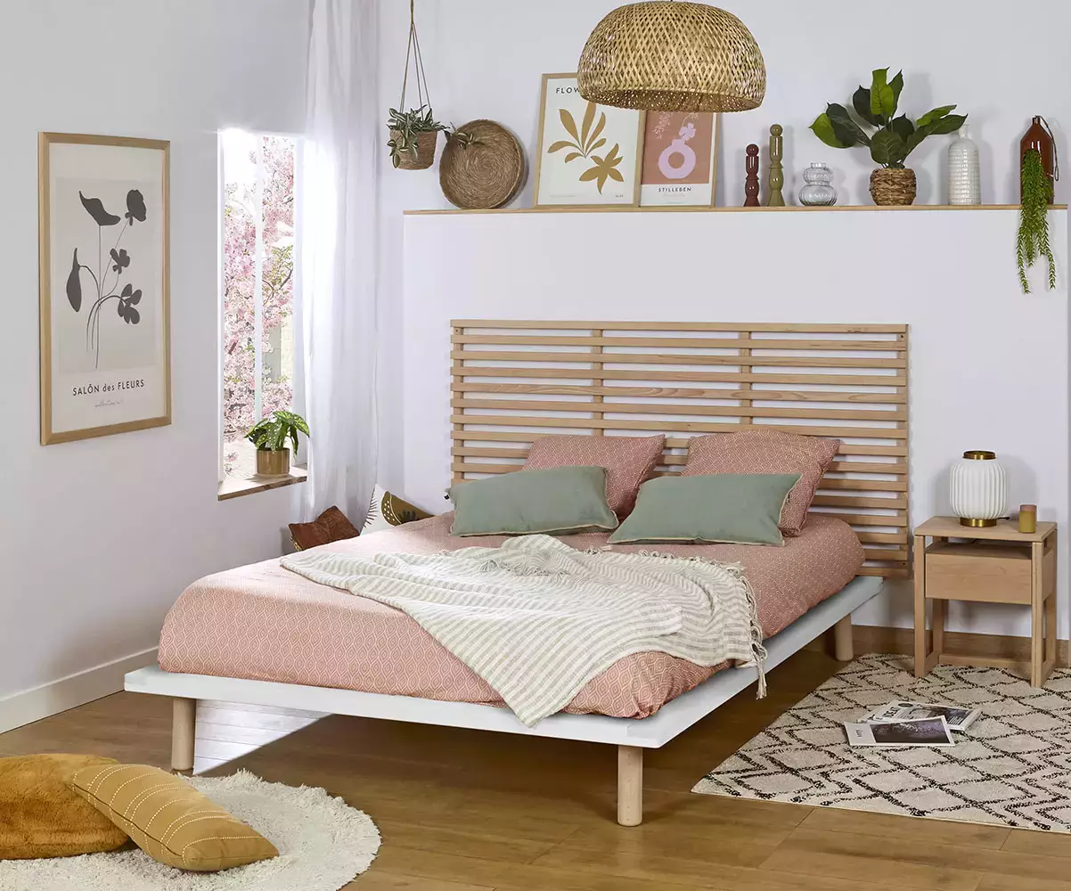 Lit Savo avec tete de lit Hooker comprend un cadre de lit avec assemblage mi-bois Lit Savo avec tete de lit Hooker comprend un cadre de lit avec assemblage mi-bois