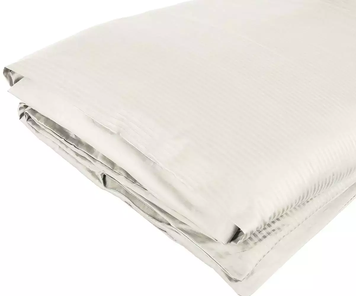 Housse de couette pliée blanc Housse de couette pliée blanc