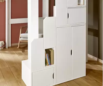 Détails module escalier blanc avec rangements