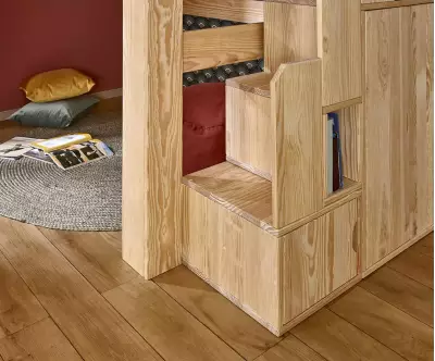 Détails module escalier bois naturel avec rangements
