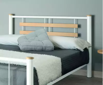 tête de lit blanche et bois